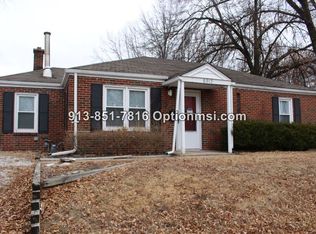 6913 Raytown Rd, Raytown, MO 64133