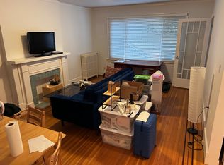 1536 W 14th Ave #5, Vancouver, BC V6J2H9