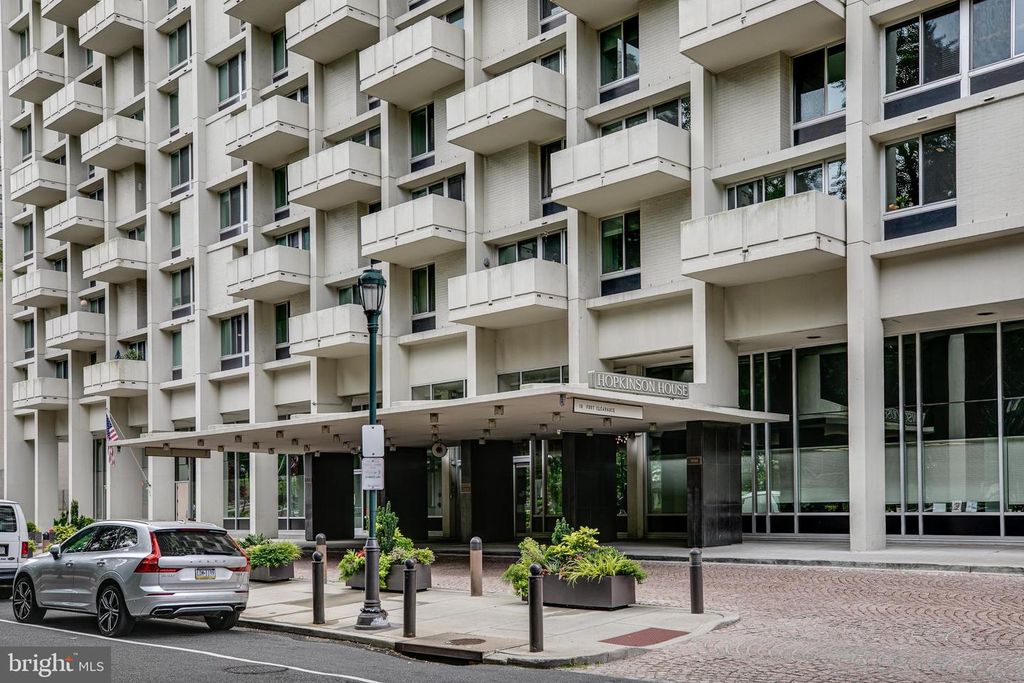 604 S Washington Sq APT 3105, Philadelphia, PA, Philadelphia