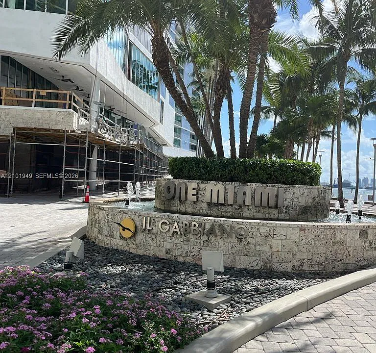 335 S Biscayne Blvd #3500
