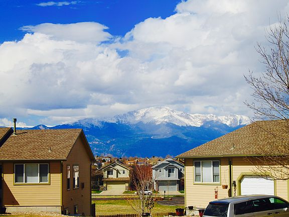 Incredible views of pikes pe