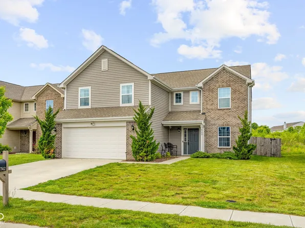 6742 Trey Dr, Camby, IN 46113