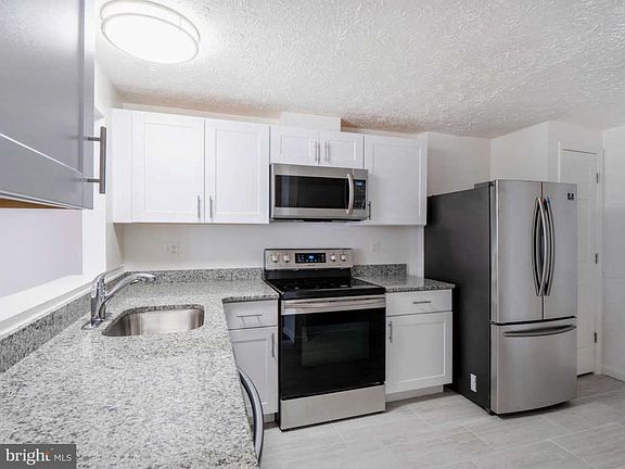 5th image of 11218 Legato Way