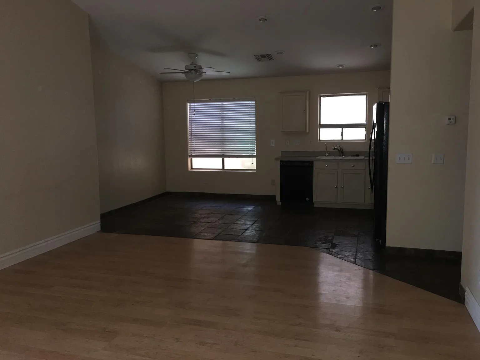 42383 W Sunland Dr — Photo 2