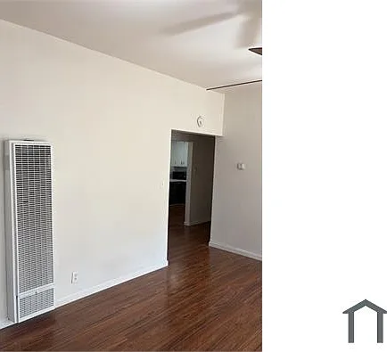 3 bed, $2,900 — Photo 1