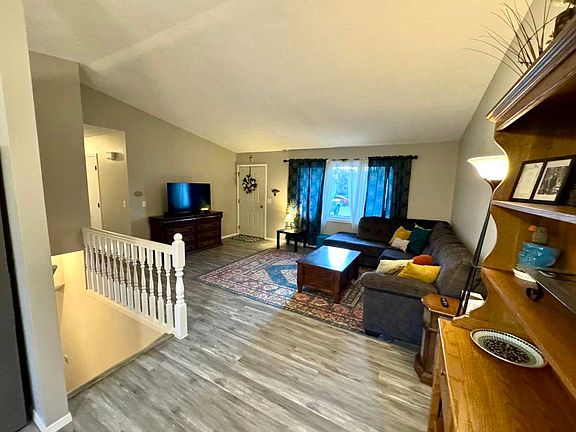 4th image of 3502 G Ave