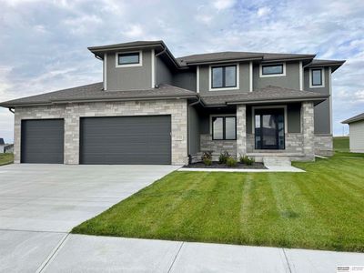 21722 Parkview Dr, Gretna, NE, 68028