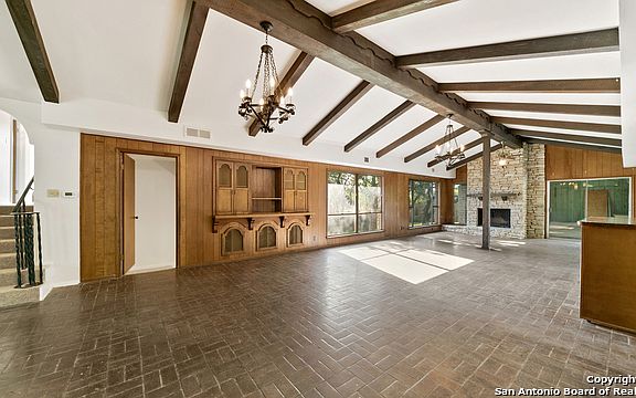 5th image of 2530 Old Brook Ln