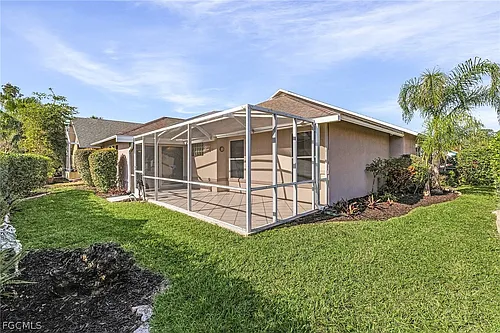 9439 Palm Island Cir Photo 1