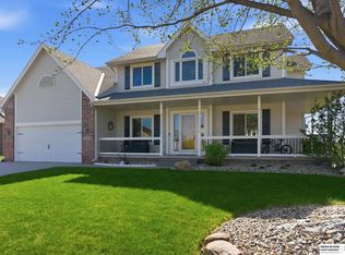 13606 S 22nd Cir, Bellevue, NE 68123