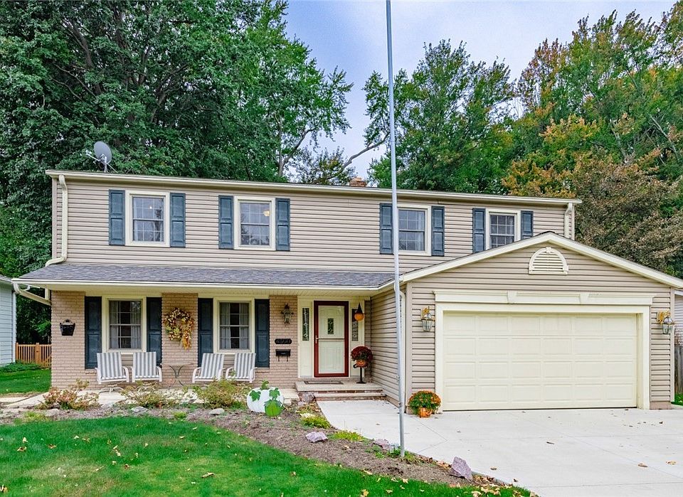 1st image of 4560 Azalea Ln