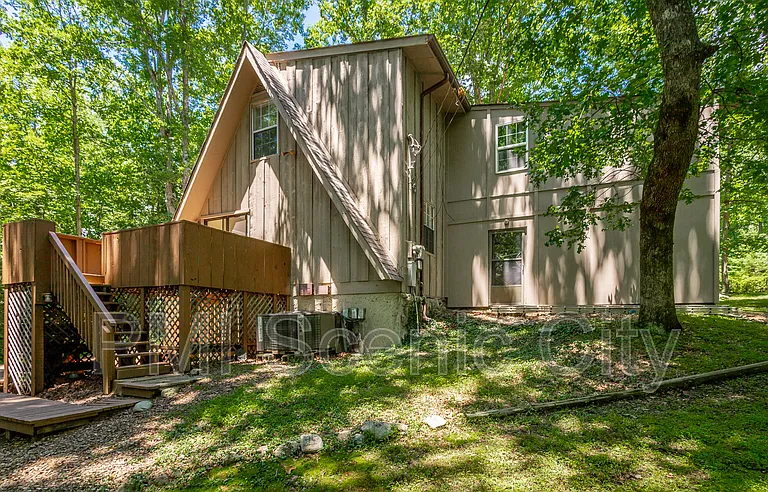 1602 Rustic Homes Ln — Photo 49