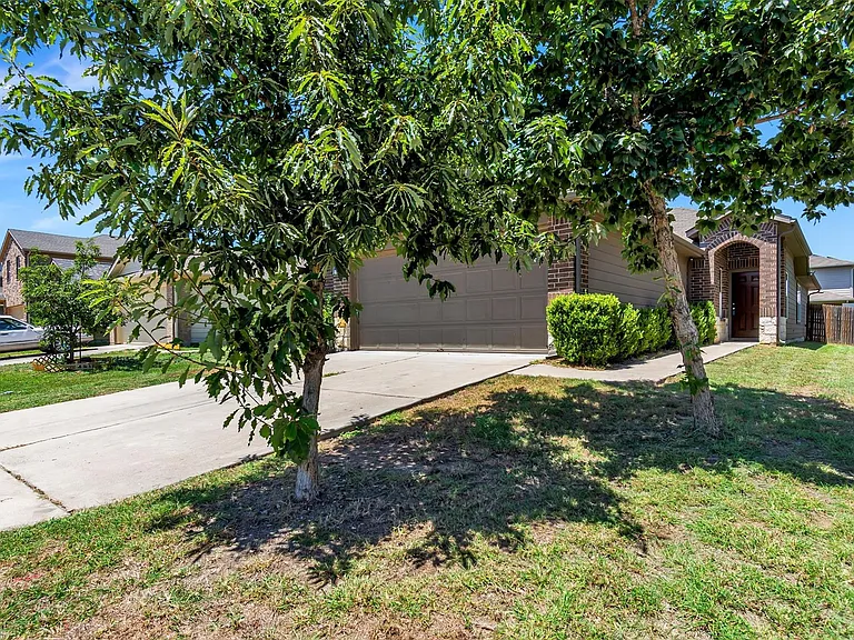 12304 Jamie Dr — Photo 4