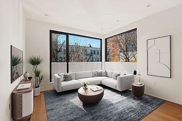 1st image of 24 Fayette St #3A