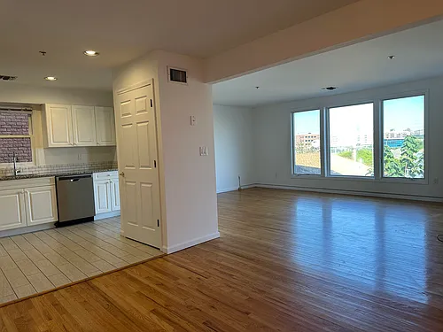 8911 Riverside Pl #1 Photo 1