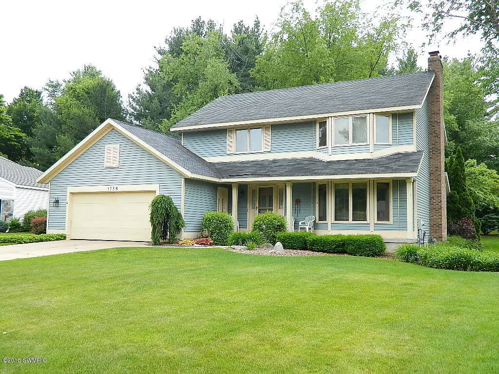 1758 Plateau Dr SW photo 1