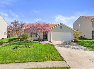 1526 Flint Lock Ln, Fort Wayne, IN 46845