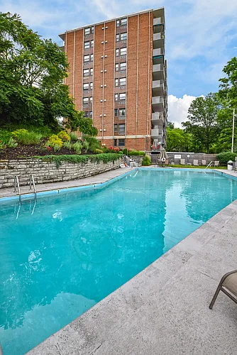 1815 William Howard Taft Rd Photo 1
