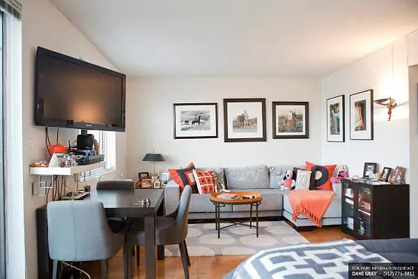 Rented by Level Group | media 3