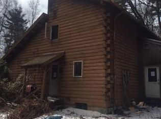 82 Heald St, Pepperell, MA 01463
