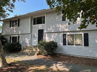 21B Beals Cove Rd #B, Hingham, MA 02043