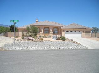 6611 S White Eagle Dr, Pahrump, NV 89061