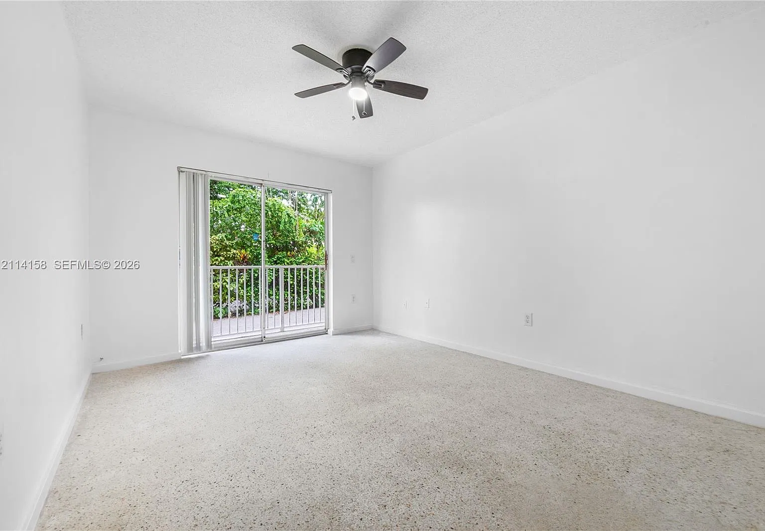 2661 SW 11th St — Photo 2