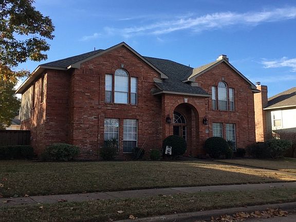 3rd image of 1420 Flamingo Dr