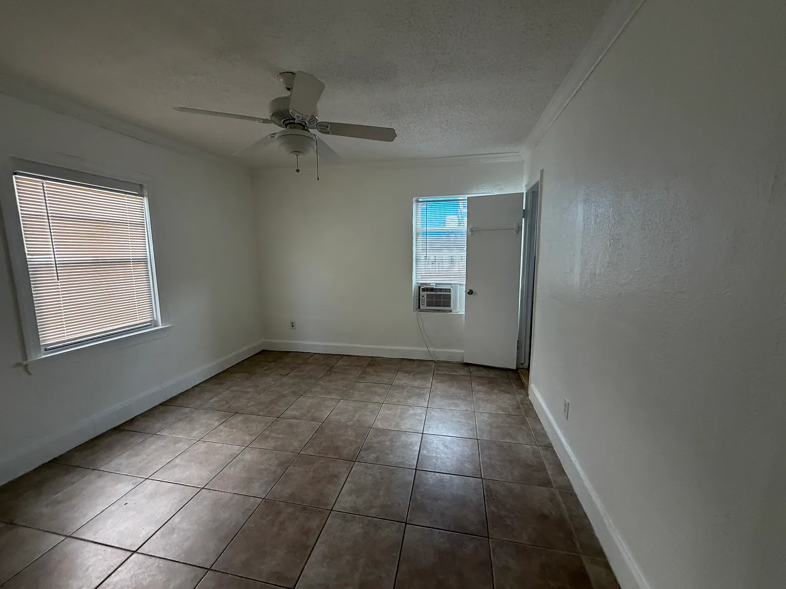 501 S Ocean Blvd — Photo 4