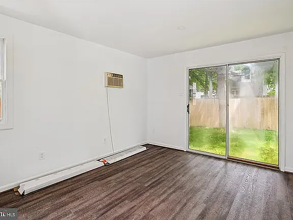 3685 8th Ave — Photo 29