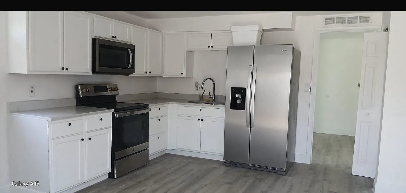 1 bed, 1550 sqft, $1,350 — Photo 3