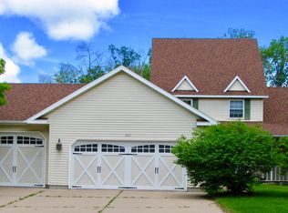 3512 Eddy Ln, Eau Claire, WI 54703
