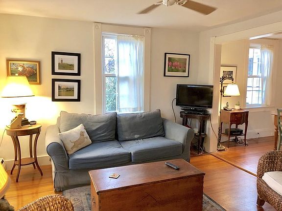 5th image of 26B Forest St