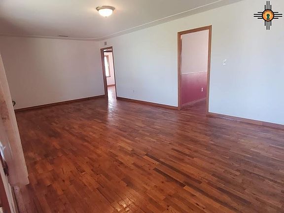 2nd image of 520 N Ash St