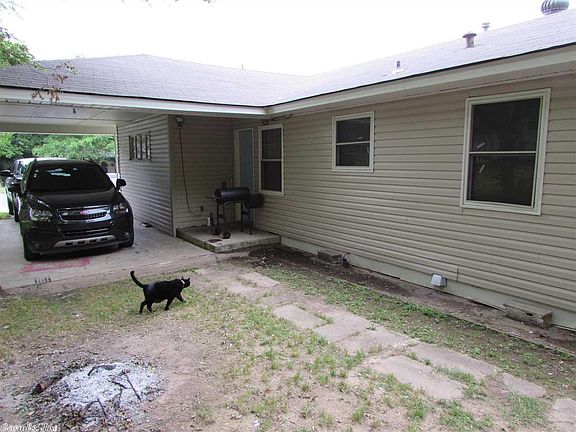 2nd image of 645 4th St