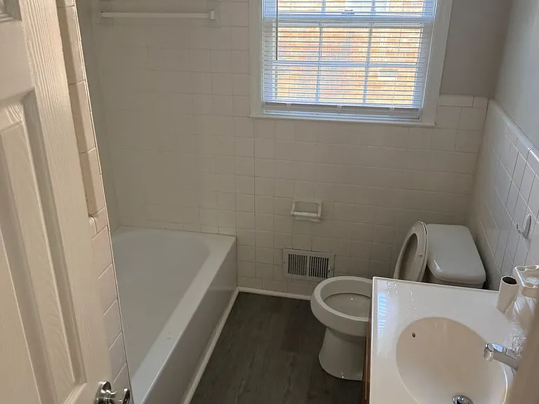 4300 Trenholm Rd — Photo 11
