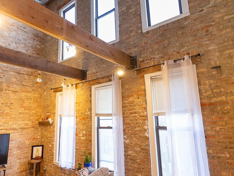 1826 N Milwaukee Ave #2FN — Photo 22
