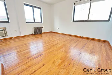 Rented by Genik Group Corp