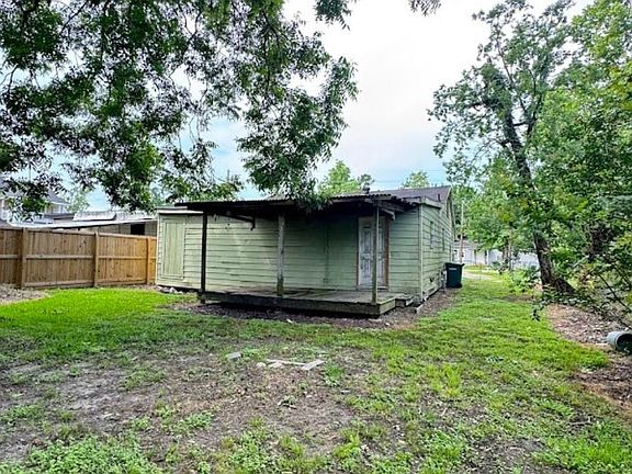 4th image of 4310 Harding Dr