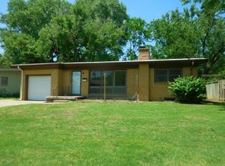 8316 E Morris St, Wichita, KS 67207