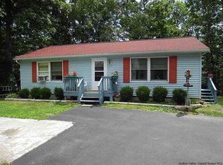 8 Emil Dr, Gardiner, NY 12525