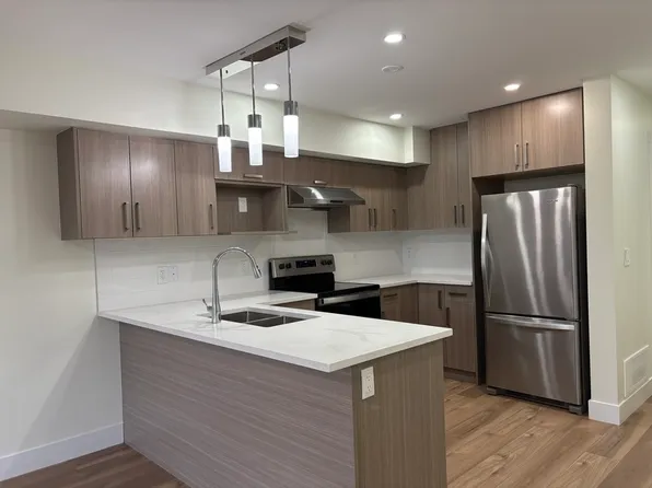 500 Fleming Rd Unit 40, Kelowna, BC V1X 3Z3