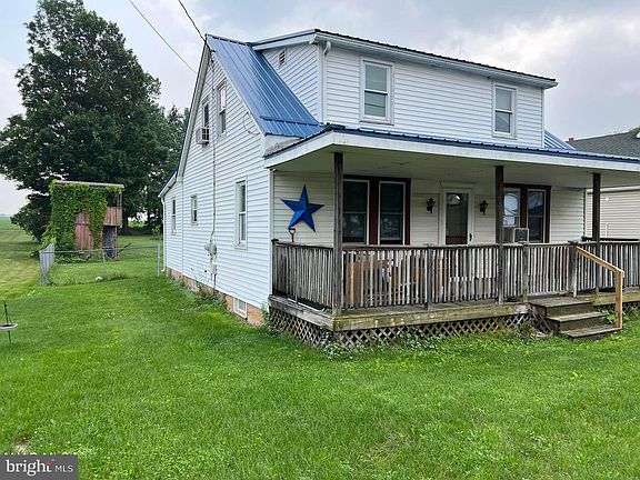 3rd image of 227 Mill St
