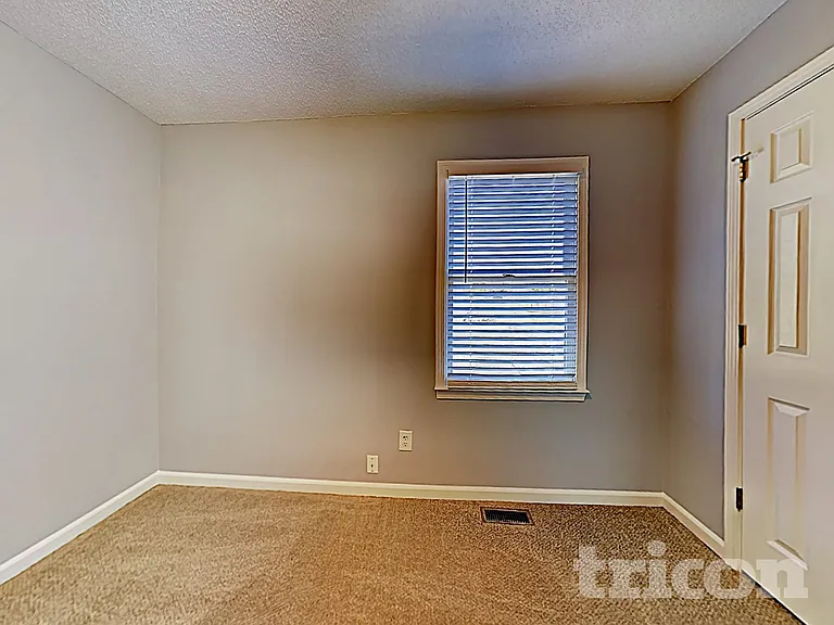 78 Ginnity Dr — Photo 11