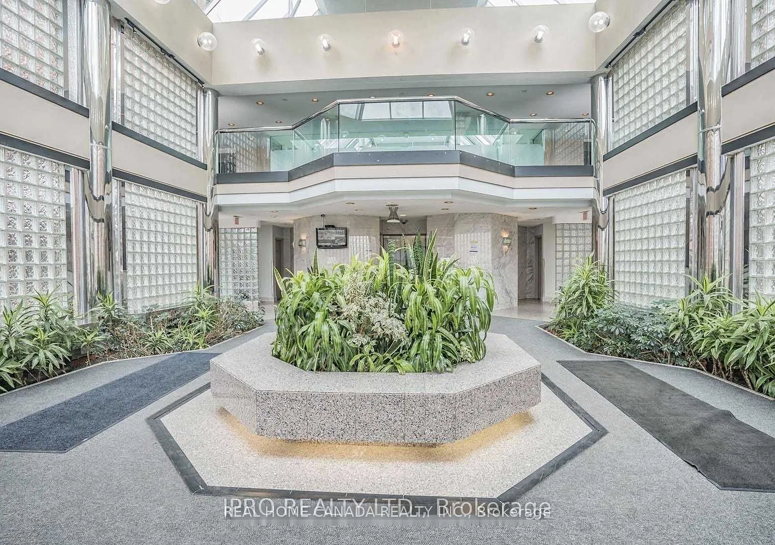 3 bed, $2,750 — Photo 4