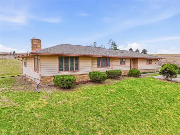 408 4th Ave, Persia, IA 51563