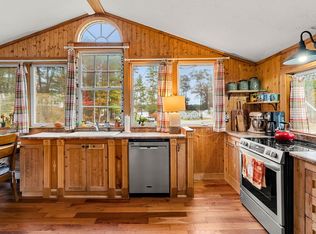 31 North Shore Road, Sandown, NH 03873