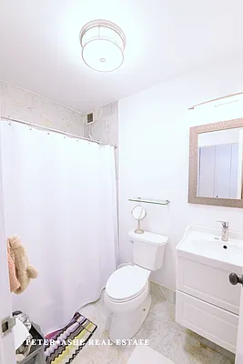 Rented by Peter Ashe | media 5