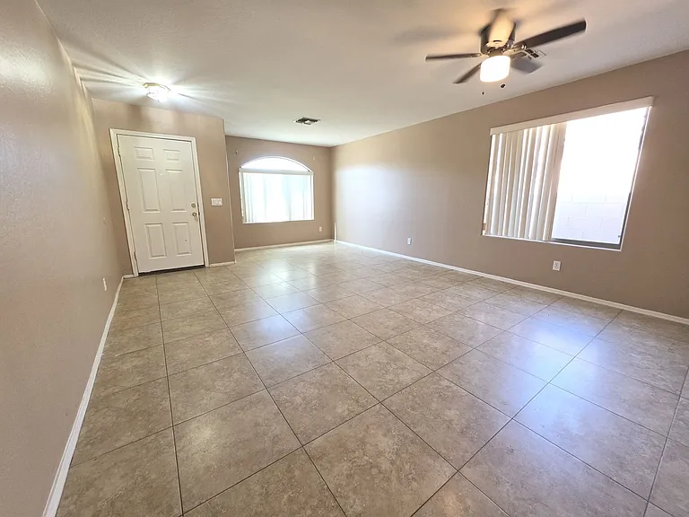 3792 W Santa Cruz Ave — Photo 3