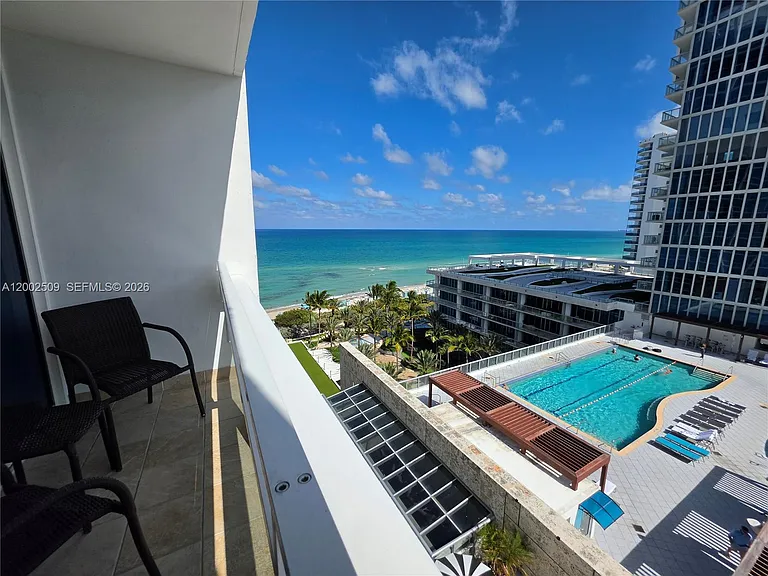 6801 Collins Avenue Legal #1014-1004 — Photo 7
